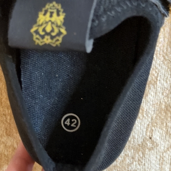 JG Wolves Black and Gold weightlifting shoes size 42 (9 men) - Picture 3 of 10